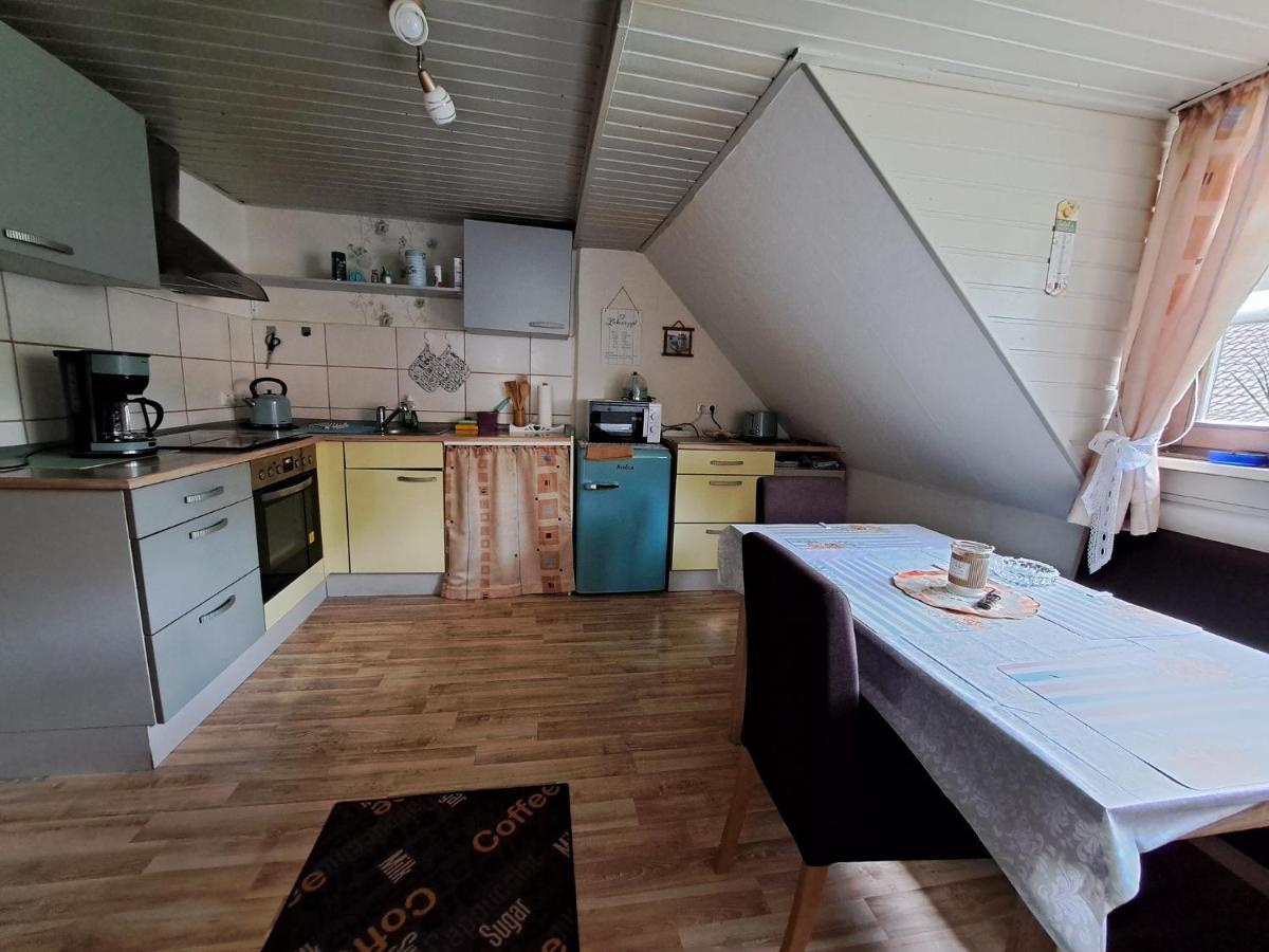 Ferienwohnung Sonja Mit Garten Und Freisitz Steinwiesen ภายนอก รูปภาพ